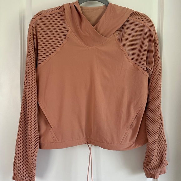 Lululemon Catch A Breeze Pullover - Picture 3 of 5